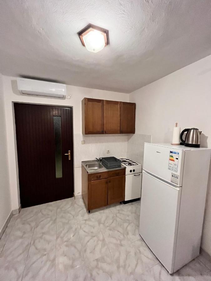 Studio Metajna 208B Экстерьер фото